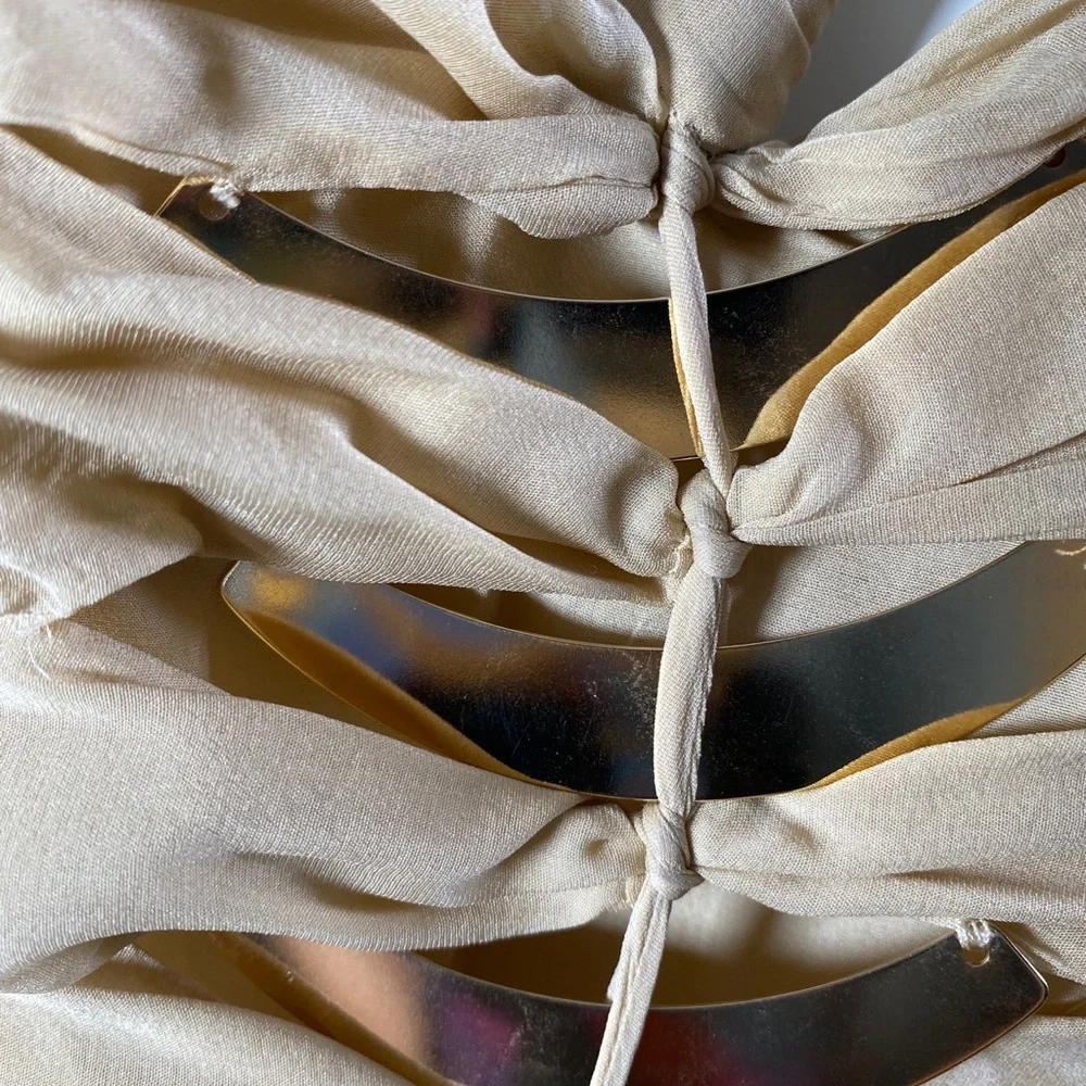 ✨HP✨AUTH GUCCI NUDE Tom Ford Twist Skin Silks Gold Blades Sexy Runway Dress 40 - Picture 9 of 17